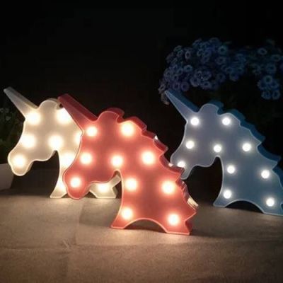 الحصان المضيئ 