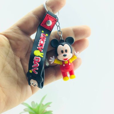 ميدالية سيليكون بشخصية ميكي ماوس 