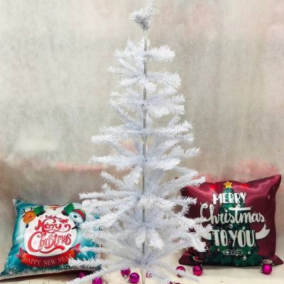 شجرة الأبيض الثلجي 🌫🌫❄️❄️🌲✨ا