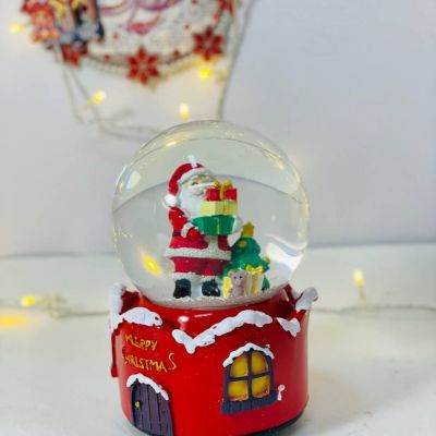  بلورة بابا نويل و شجرة الكريسماس و الهدايا 🎅🏻🎄🎄🎁❄️ والثلج ❄️❄️